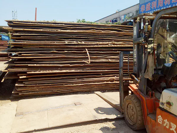 常德市鑫翔建筑設(shè)備租賃有限公司,常德墊路鋼板租賃,墊路鋼板銷售,機(jī)械設(shè)備租賃哪里好 常德市鑫翔建筑設(shè)備租賃有限公司,常德墊路鋼板租賃,墊路鋼板銷售,機(jī)械設(shè)備租賃哪里好